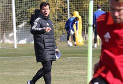 Emre Belözoğlu: Hakemlerin bir ve bütün olmadığı bu dönemde başka türlü kararların çıkması çok doğal