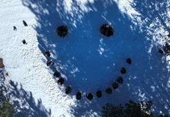 267 kadın 9 kilometre karda yürüyüp, şiddete dikkat çekti