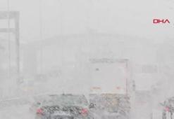 Sabiha Gökçen Havalimanı’nda hava trafiğine kar engeli