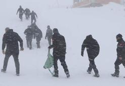 Kurtarma ekibinin tipide ‘kış’ eğitimi