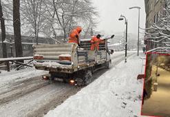 Bartın'da 106 köy yolu ulaşıma kapandı; tepsiyle kayarken yaralandı