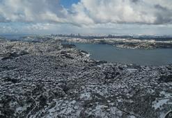Kavacık'ta kar manzarası havadan görüntülendi