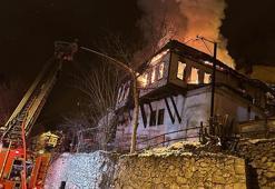 Safranbolu'da tarihi konakta çıkan yangında 5 kişi dumandan etkilendi