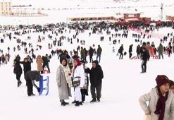 Muş’ta Kar Festivali'ne yoğun ilgi