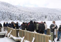 Gölcük Tabiat Parkı'nda hafta sonu yoğunluğu