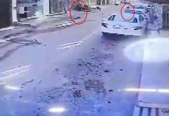 Birlikte yürüdüğü arkadaşını tabancayla bacağından vurup kaçtı; o anlar kamerada