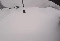 Ayder Yaylası'nda çığ düştü; o anlar kamerada