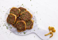 Refika Birgül ve Burak Arpak imzalı 'Miras: Türk Mutfağı Teknikleri-1' çıktı