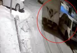 Esenyurt’ta kamyonet şoförü park halindeki hafif ticari araca çarpıp kaçtı