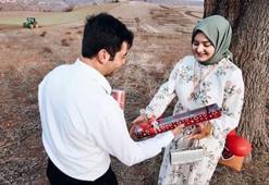 Traktörüyle tarlaya 'Benimle evlenir misin' yazdı