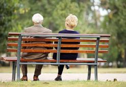 İnsanlar iki yaş aralığında daha hızlı yaşlanıyor