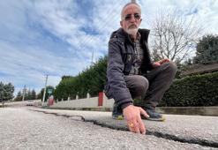 Kar yağışından sonra yarık büyüdü, istinat duvarında dökülme oldu; yolu trafiğe kapattılar