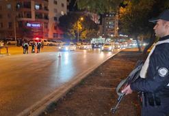 Adana'da 1936 polisle helikopter destekli asayiş uygulaması; aranması olan 106 kişi yakalandı