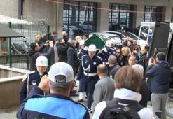 Sanatçı Edip Akbayram için Cemal Reşit Rey'de tören