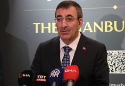 Cevdet Yılmaz, ‘İstanbul Mushafı Sergisi'ni ziyaret etti