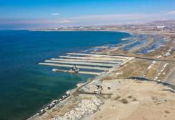 Van Gölü'nden 1 milyon 955 bin metreküp dip çamuru ve balçık çıkarıldı