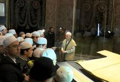 Hırka-i Şerif ziyarete açıldı