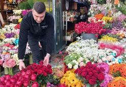 Kayseri'de çiçekçilerde '8 Mart' mesaisi