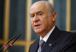 Bahçeli: PKK, silahlarını Türkiye Cumhuriyeti'ne teslim etmeli