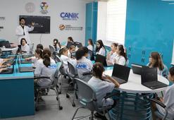 Samsun’da 3 bin kız öğrenci yapay zeka eğitimi alacak