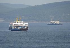 Bozcaada feribot seferleri olumsuz hava şartları nedeniyle iptal edildi