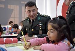 Minik ellerden Mehmetçiğe mektup