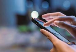 İsveç'te okullarda akıllı telefonlar yasaklandı