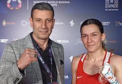 Hatice Akbaş, Kadınlar Dünya Boks Şampiyonası’nda finale yükseldi