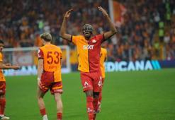 Osimhen'den kariyerinin 6'ncı üçlemesi