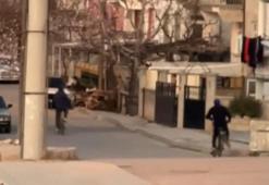 Molotoflu saldırganlar kameraya yakalandı