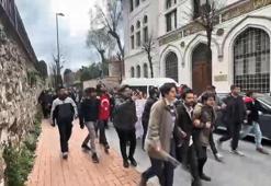 İstanbul Üniversitesi'nde izinsiz yürüyüşe polis müdahale etti
