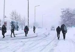 Kayseri ve Kırşehir'de eğitime 'kar' engeli