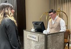 Down sendromlu Baran, çalışma azmiyle örnek oluyor