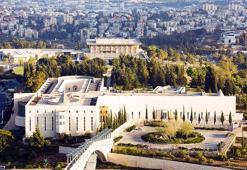 Yüksek Mahkeme Netanyahu'nun Şin Bet kararını dondurdu