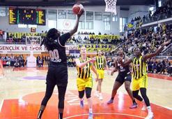 Çimsa ÇBK Mersin Kadınlar Türkiye Dörtlü Finali'nde adını finale yazdırdı