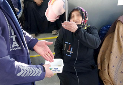 Zabıtanın parasını aldığı kadın dilenci: Haram ederim