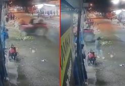 Ehliyetsiz sürücünün kullandığı traktör, mağazaya girdi; kaza kamerada