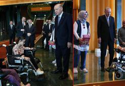 Cumhurbaşkanı Erdoğan, kendisiyle görüşmek isteyen engelli 2 kız çocuğunu kabul etti