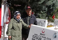 Ankara'da şehitliklerde arife günü yoğunluğu