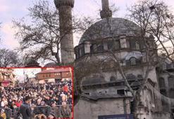 Bayram namazını Eyüpsultan Camii'nde kıldılar