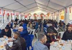 Arnavutköy'de geleneksel bayram sofraları kuruldu