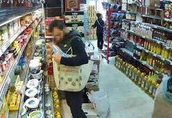 Sultangazi'de marketten hırsızlık kamerada