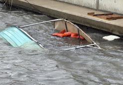 Bodrum'da tekneler suya gömüldü, ağaçlar devrildi