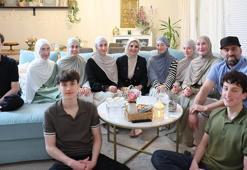 Bakan Göktaş, Almanya'da 'Berlinli Altızlar'ın evine konuk oldu