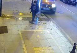 Alkollü sürücünün kullandığı otomobil kaldırımda yürüyen çocuğa çarptı