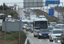 'Kilit kavşak' Kırıkkale'de bayram dönüşü trafiği