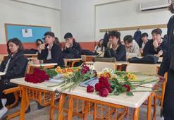 Adana'da kazada ölen 3 kardeş, okullarında anıldı