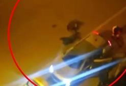 Diyarbakır'da iki aile arasında silahlı kavga kamerada: 1'i polis 9 yaralı