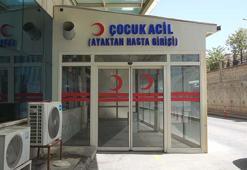 Üzerine tatlı şerbeti dökülen 3 yaşındaki İsra, yaralandı