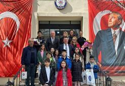 Beşiktaş İlçe Emniyet Müdürlüğü'nde Polis Haftası kutlaması; öğrencilerden ziyaret
